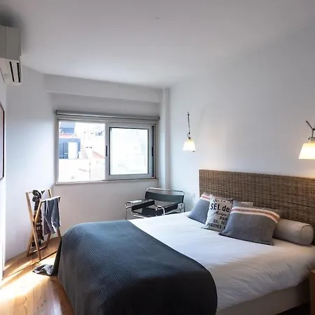 Center - Avenida Da Liberdade - 2 Bedrooms * Lisbon
