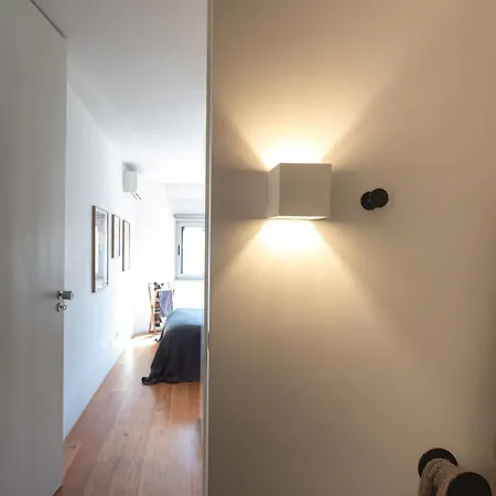 Design In Liberdade - 2 Bedroom Apartment, Marques Pombal Lägenhet *