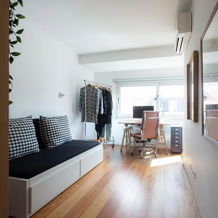 Apartment Avenida Da Liberdade - Center - 2 Bedrooms Lisbon